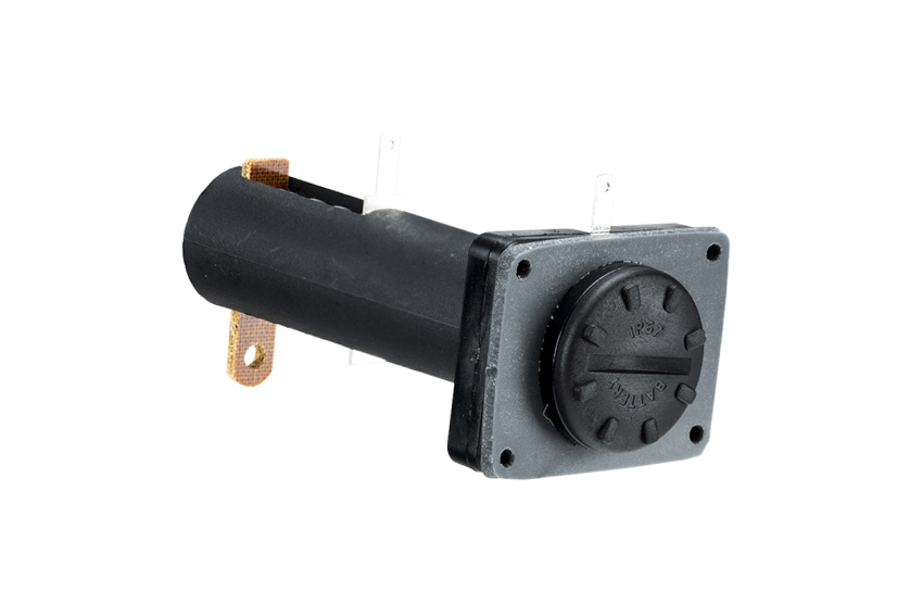 AA/R6 Size Panel Mounting Battery Holder, IP67 Sealed - 1 Cell